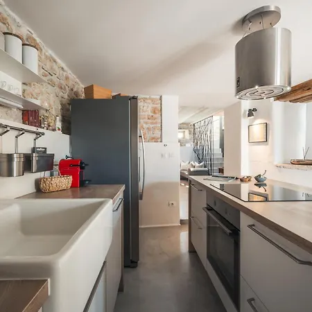 Apartment Nar - Happy